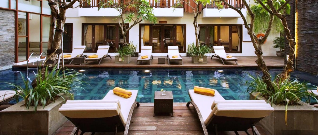5 Jenis Lowongan Pekerjaan Perhotelan di Seminyak Bali yang Mungkin Anda Minati