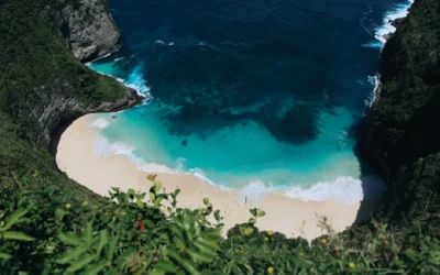 Wisata Alam Tersembunyi di Indonesia yang Wajib Dikunjungi untuk Liburan